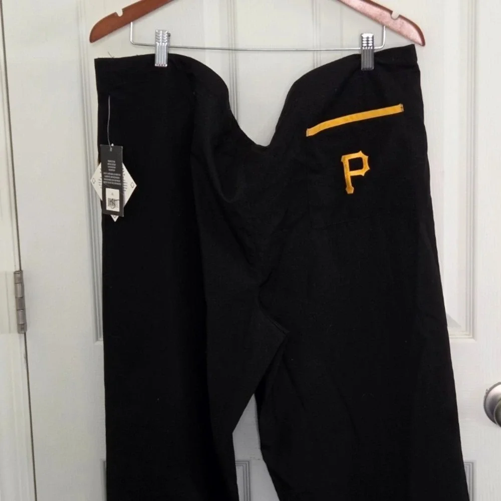 NWT Pittsburgh Pirates Pants  MLB Loungewear, Sleepware, Medicalwear‎ Size XL